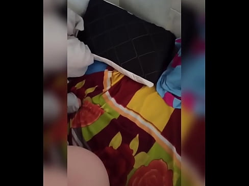 ❤️ Dakina ta zauna a gida ita kadai saboda mijinta ya tafi hutu sai na yi amfani da damar in yi mata fyade na cika mata gindi da nono. Labaran batsa  ❌️
